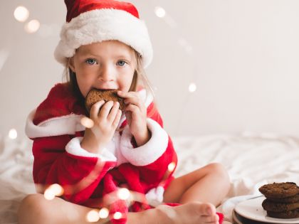 Nechcete mít doma obézní dítě? Regulujte konzumaci vánočního cukroví 