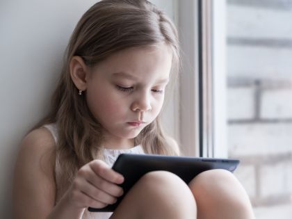 Zrušte Messenger Kids, vyzývají Zuckerberga odborníci na dětskou psychiku
