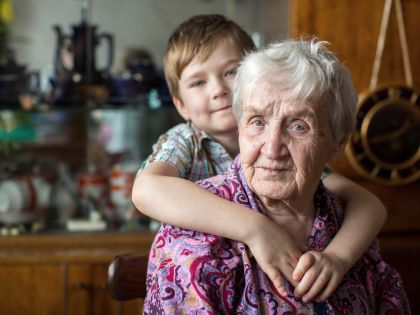 Lucie Jonová: Jak předškoláci vracejí seniorům chuť do života