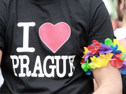Duhová aplikace má podpořit gay turismus v Praze