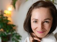 Většina „neplodných“ žen může otěhotnět bez reprodukční medicíny. Často stačí menší změna, říká Hana Přikrylová