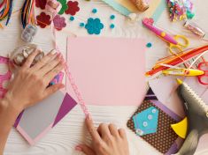 Nudíte se? Zkuste 10 nejlevnějších koníčků, které se můžete naučit sami