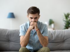 Morální kocovina ohrožuje nejvíc stydlíny. Má ale i pozitiva