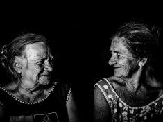 Chcete žít dlouhý a šťastný život? Přečtěte si rady 100letých sester