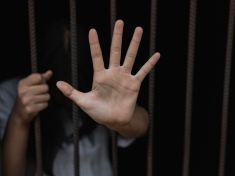 Uvízli jste v zajetí negativních emocí? Udělejte z věznitelů užitečné posly