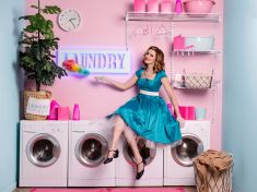 Feminismus trochu jinak: Systém není fér, radši zůstaneme doma u plotny, hlásají tradwives