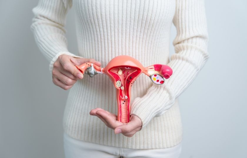 Nejčastější mýty o endometrióze. Zblázníš se bolestí a nikdy neotěhotníš