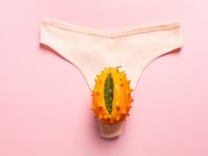 Za poruchu, která znemožňuje intimitu i zavedení tamponu, se ženy stydí. Přitom ji lze úspěšně léčit