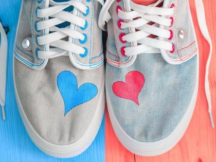 Kalendárium: Oslavte svou jedinečnost Dnem různobarevných bot