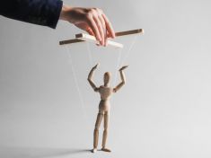 V každém z nás se skrývá manipulátor. Jak moc aktivní je ten váš?