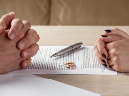 Proč se tolik párů rozvádí po osmi letech? Na vině je prý "sedmileté svědění"