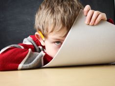 Ticho proti hluku, struktura proti chaosu. Když se setká autismus a ADHD