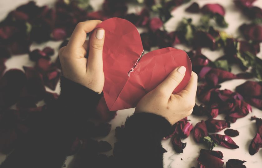 Lze zemřít na zlomené srdce? Ano, nejvíc ohrožené jsou ženy po menopauze
