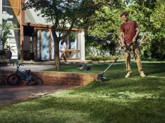 Majitelé menších zahrad, zbystřete! Husqvarna uvádí na trh novou řadu akumulátorových nástrojů Aspire™