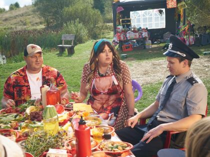 Do kin přichází ukrajinská komedie Bláznivý piknik