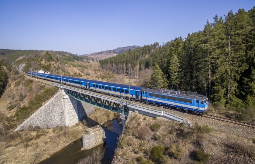 Nejlépe hodnocená vlaková linka spojuje Prahu a západní Čechy. Cestující ji zvolili prostřednictvím aplikace Můj vlak