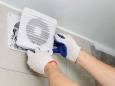 Jak vybrat vhodný ventilátor do koupelny: Klíčové parametry a funkce