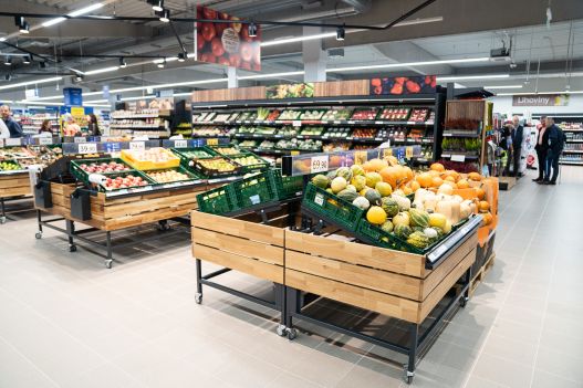 nabidka sortimentu se zameri zejmena na cerstve potraviny