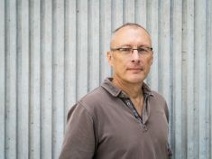 Rakovina je nekončící boj, ale šlapeme jí na paty, říká profesor Aleksi Šedo