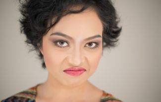 Pasivní agrese na pracovišti: Kolega škodí potichu a vždy vyjde jako oběť