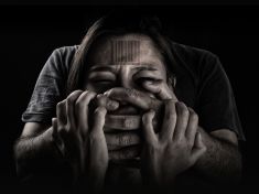 Část populace vzrušuje znásilnění. Program prevence spolupracuje s erotickými platformami