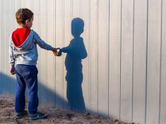 Poznejte nepřítele: Podzimní depka je mladší sestra osamělosti. Naučte se jí čelit