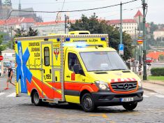 Pomoc pro nejmenší pacienty. Novorozence transportuje do nemocnic speciální sanitka