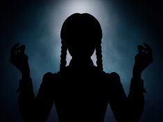 Psycholog: Seriálová Wednesday trpí neléčitelnou poruchou osobnosti