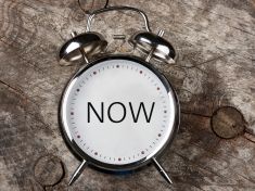 Zkroťte negativní myšlení: Řešení naleznete v přítomném okamžiku