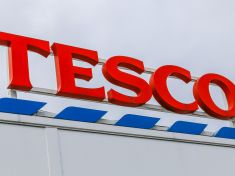 Tesco plně promítá snížení DPH do cen u více než 8 500 potravin