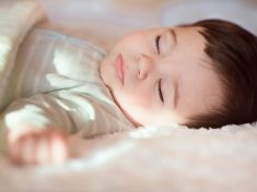 Najednou tady nebyla. Odešla v nemocnici, kde jsem ji před pár měsíci porodila