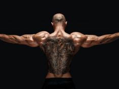 Ex je pryč, tetování zůstalo. Co teď? Odstranění stojí čas i peníze