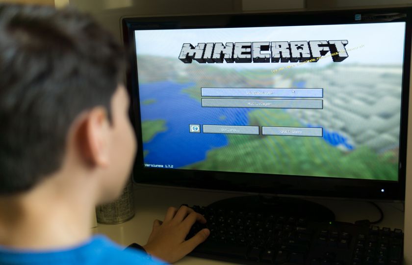 Recenze: Nechte děti hrát Minecraft -  rozvíjí jejich inteligenci a kreativitu