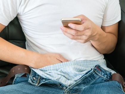 Kdy je sledování porna zdravé a kdy už to může být problém?