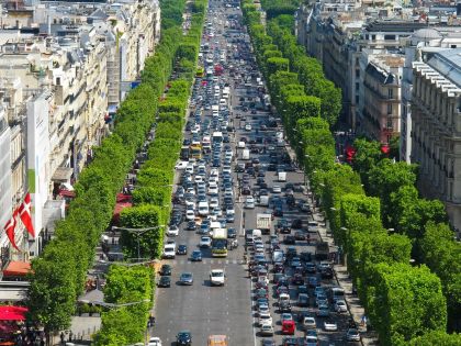 Autem přes centrum Paříže v roce 2024? Zapomeňte. Neprojedete