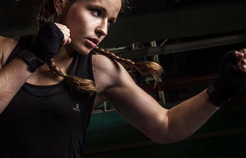 Kickboxerka Martina Ptáčková: Jsem bojovnice, trénuju, ale ráda taky předvádím šaty