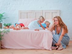 Ženy nejsou stroje na děti. Mateřství je volba, ne povinnost