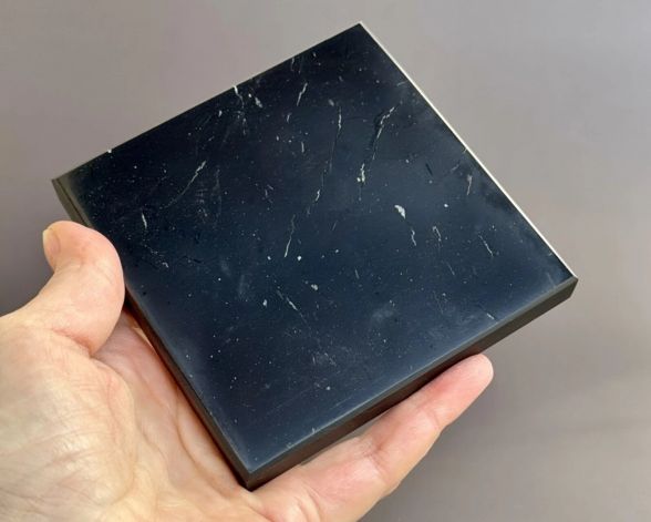 sungit desticka 300dpi max1mb