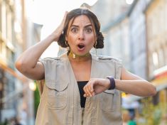 Omluvy, výmluvy a zpoždění. Jak pochopit (a přežít) věčného opozdilce