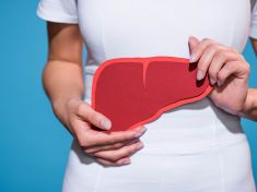 Akné, nespavost, únava. Játra sice nebolí, ale i tak si dokážou říct o pomoc