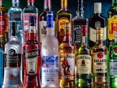 Rok bez alkoholu mu změnil život, jeden drink ho vrátil zpět. Trenér popsal šokující zážitek