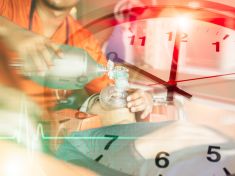 „Držela jsem ji za ruku, aby neumírala sama.“ Záchranářka Jarmila o třiceti letech mezi životem a smrtí