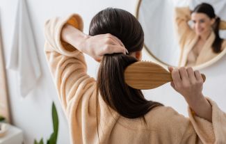 Neutralizují volné radikály a podporují růstovou fázi vlasu. Proč ve vlasové péči nezapomínat na adaptogeny?