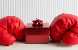 Před Vánocemi se chováme jako sociopati. Má to svůj důvod, říká psycholog