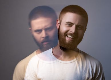 Všichni říkají, jakého mám skvělého chlapa. Jenomže doma se z něj stává někdo jiný