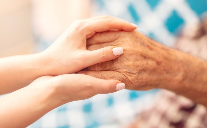 Máma má alzheimera. Systém selhal a nechal nás v tom