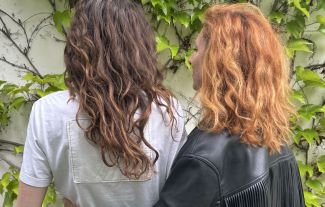 Porodila jsem kluka a holku, ale vychovávám dvě dcery. Máma Kateřina o přijetí transgender identity