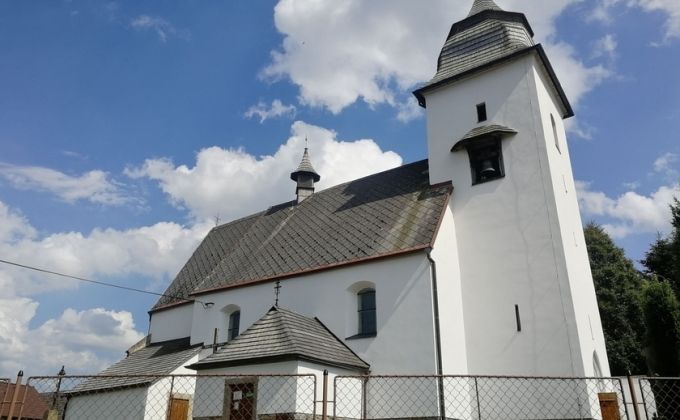 Tentokrát bez happy endu. Kraj, kde se pohnul kříž a kde zůstala paměť na vraždu