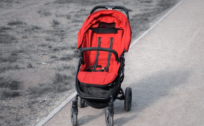 Mateřství přestává být samozřejmost. Ženy už se neptají kdy, ale jestli vůbec