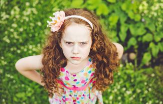 Chcete dítěti pomoct zpracovat vztek? Tak ho rozplakejte